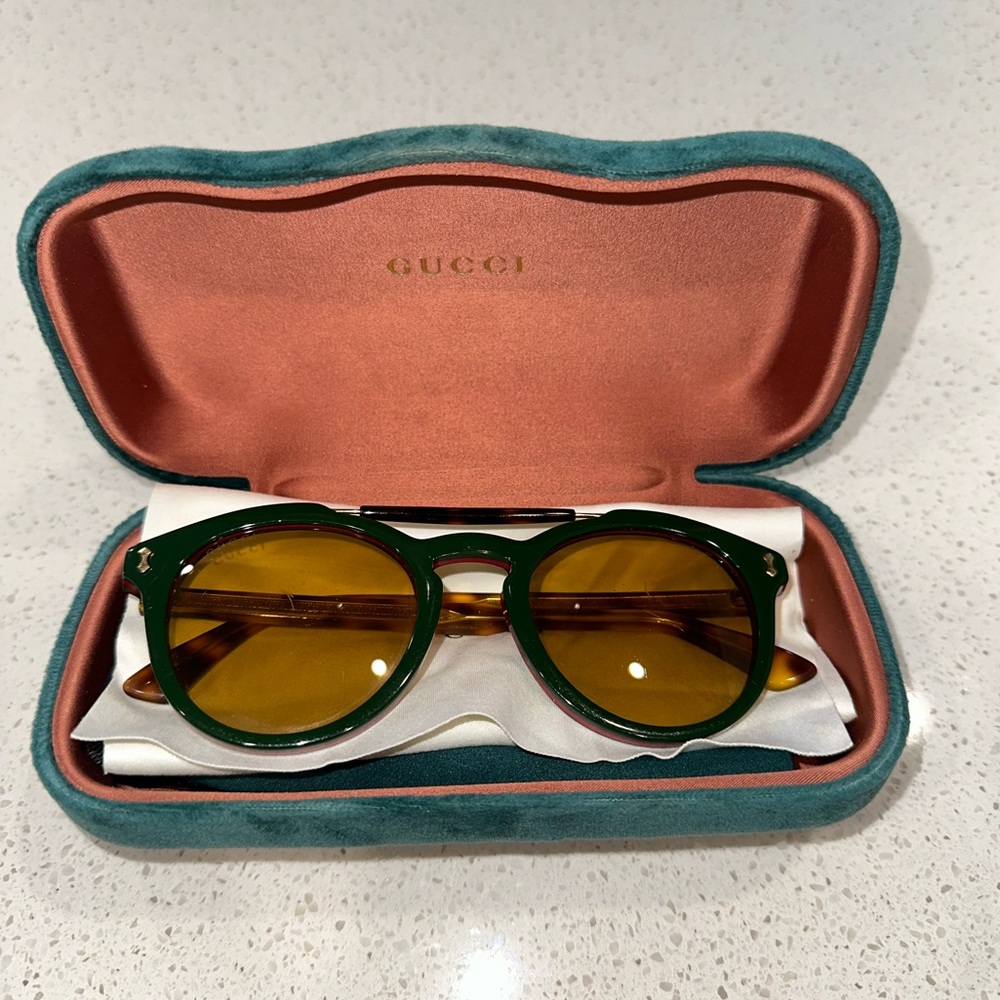 Gucci sunglasses - Men’s - Retro Yellow Lens